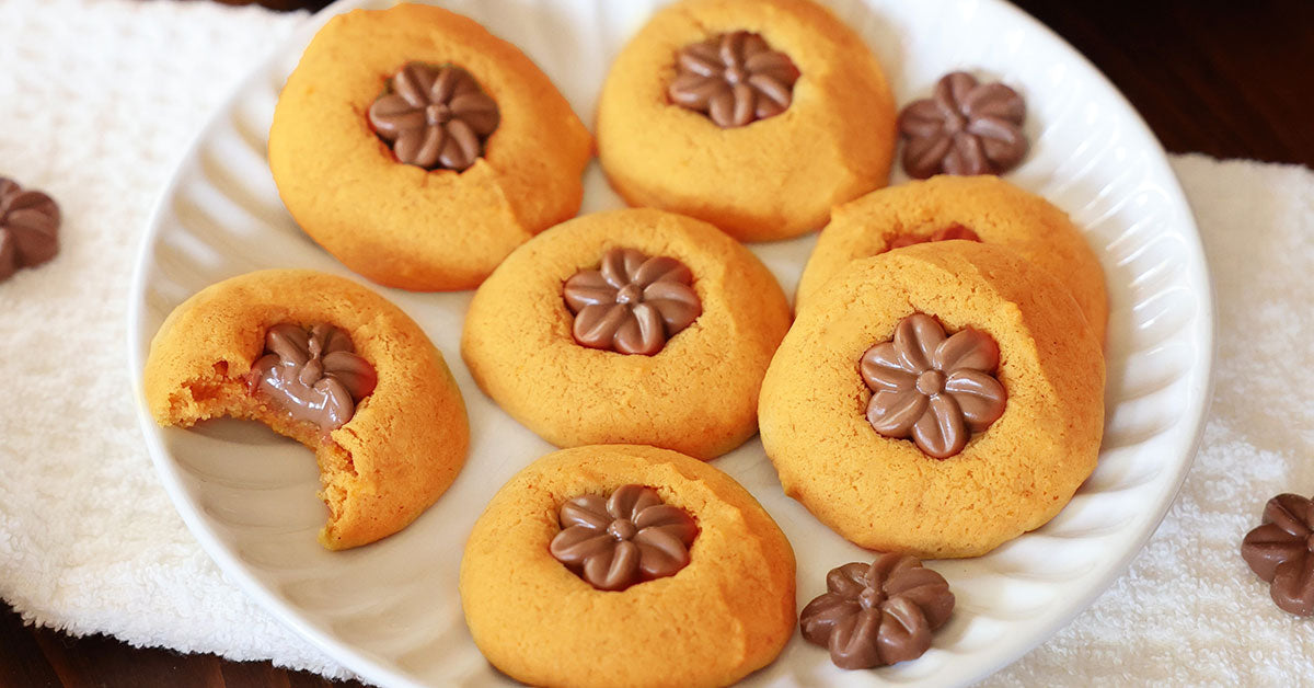 Pumpkin Blossom Cookies