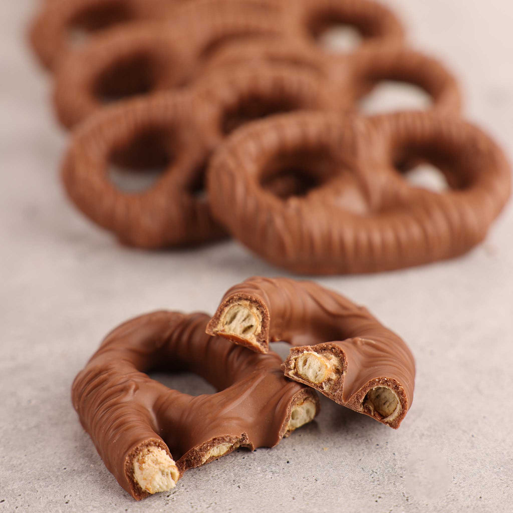 Original Peanut Butter Meltaway® Pretzels 8 OZ PBM PRETZELS 8 oz. | 8 pcs.