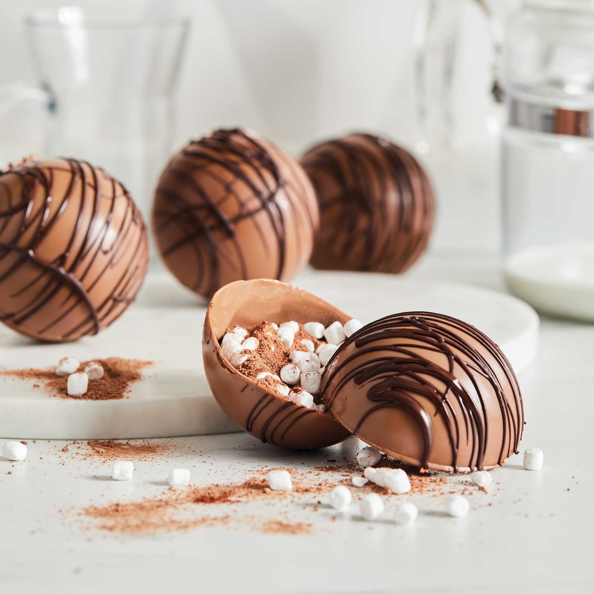 Hot Cocoa Bomb Everyday 3 oz.