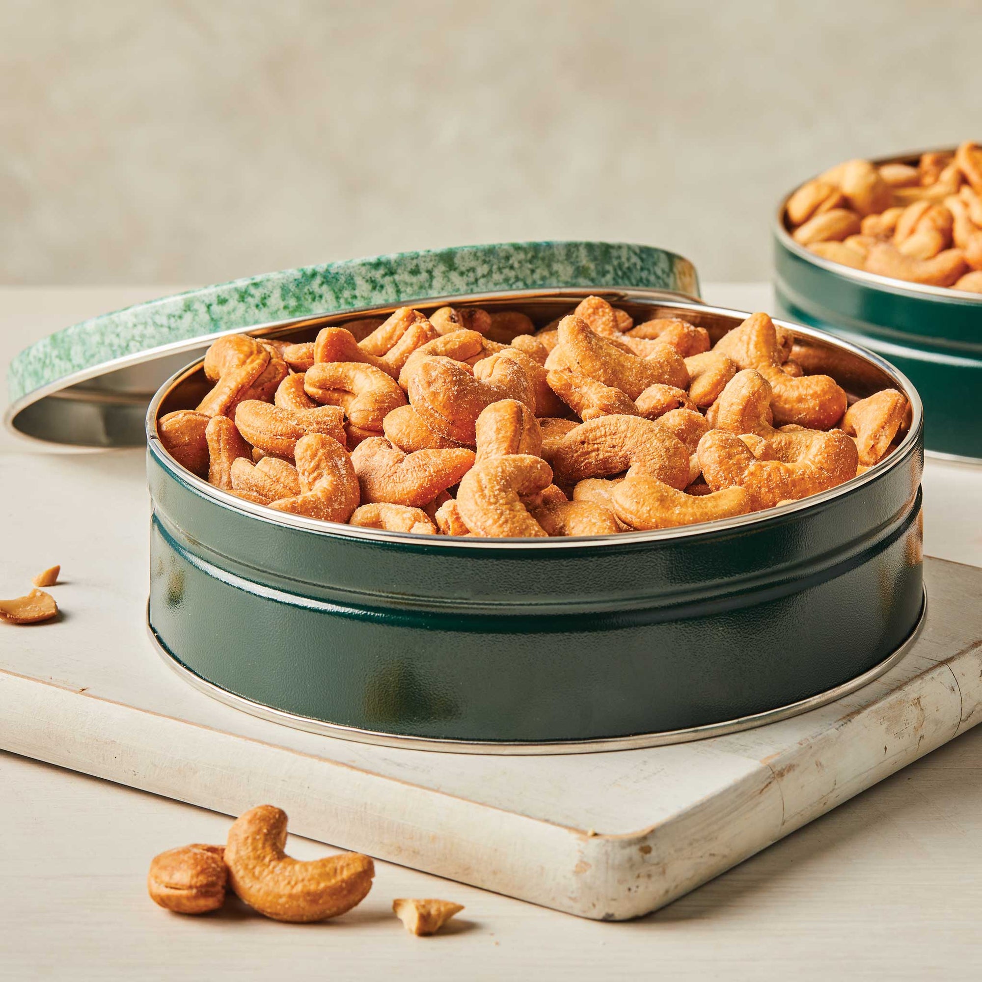 Roasted Whole Cashews Tin 16 oz.