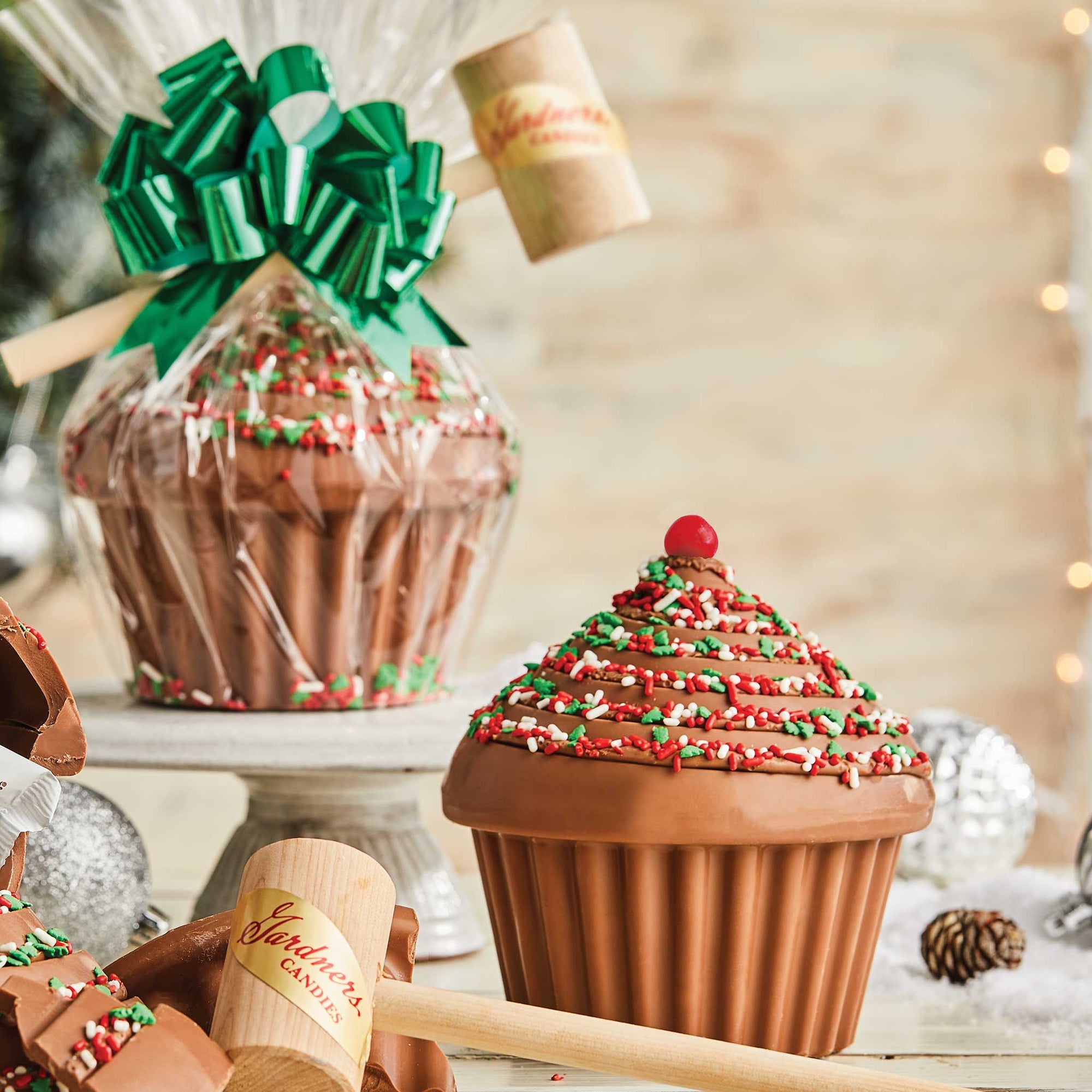 Christmas BashCake® Mini 16 oz.