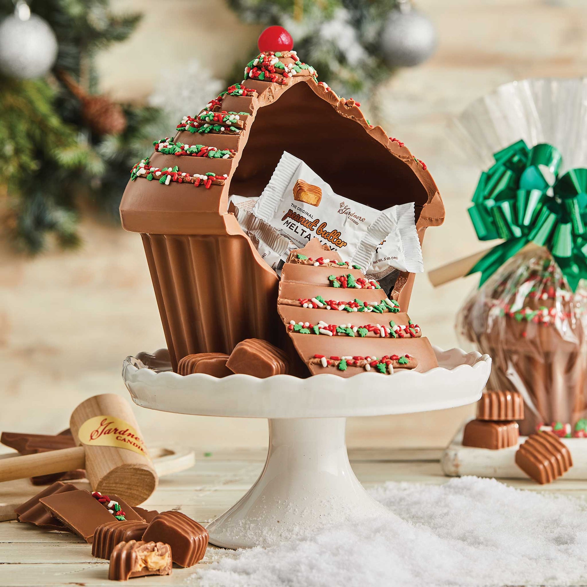 Christmas BashCake® with Original Peanut Butter Meltaway® Mini 16 oz.