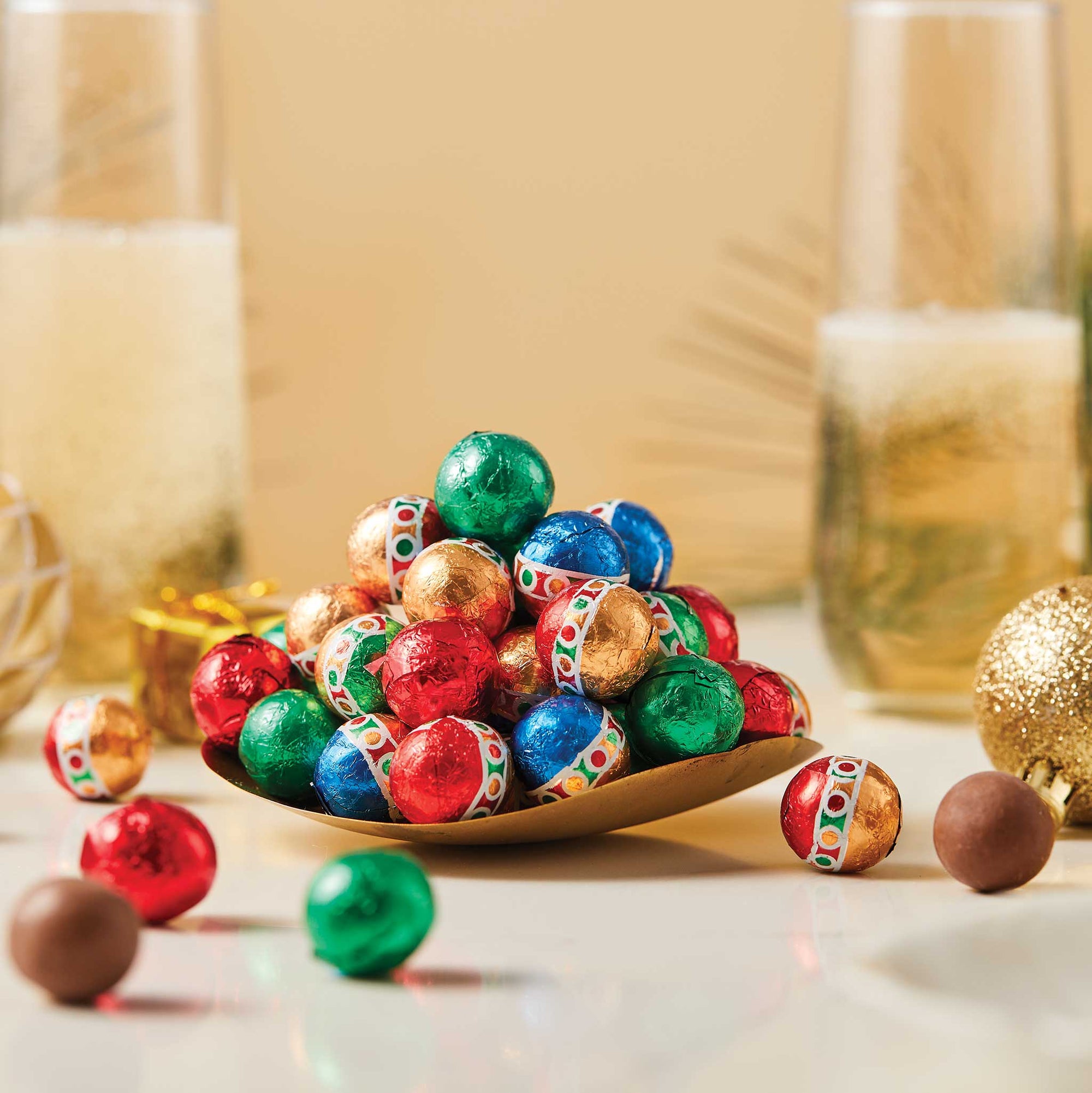 Solid Chocolate Christmas Foiled Balls Milk 8 oz.