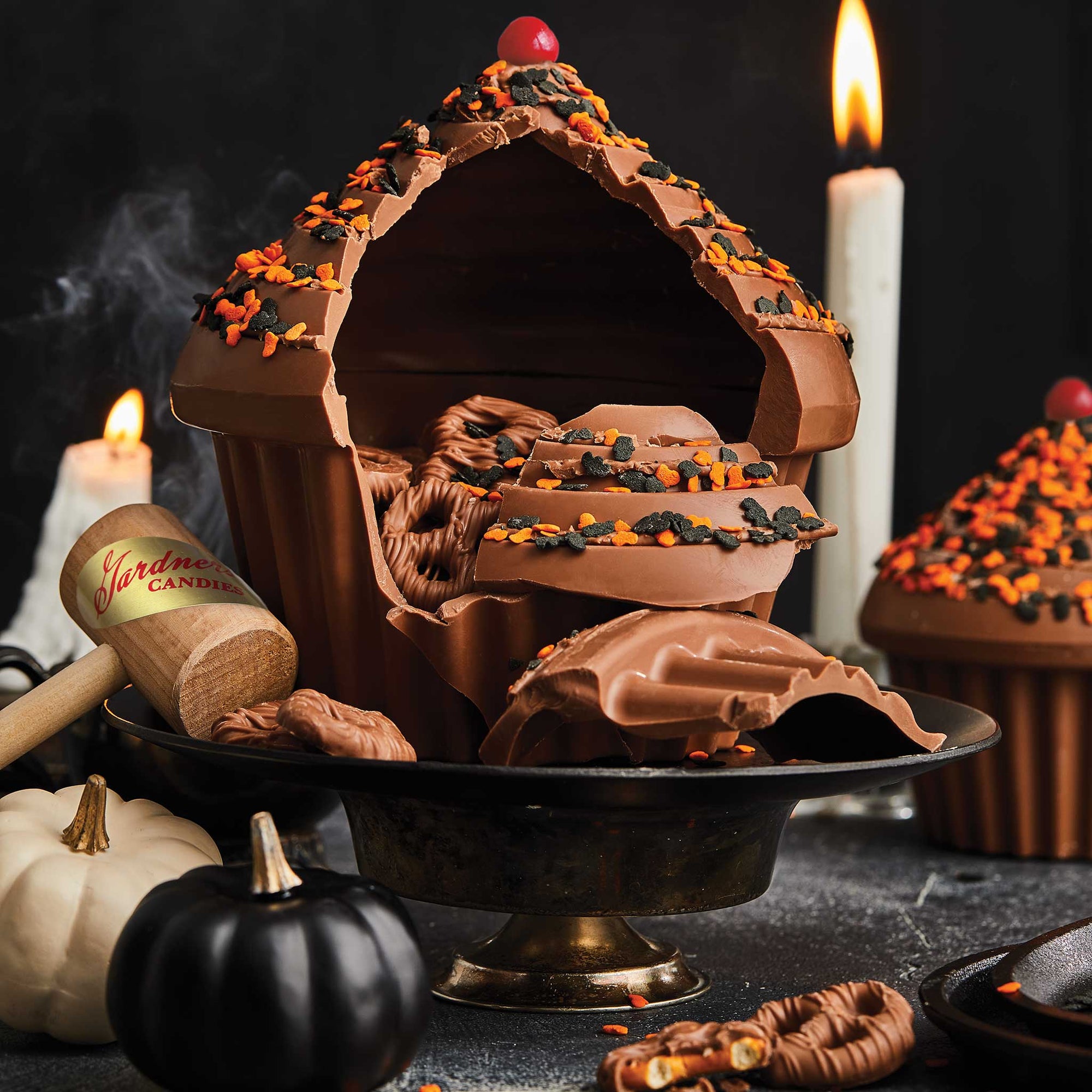 Halloween BashCake® Standard 32 oz.