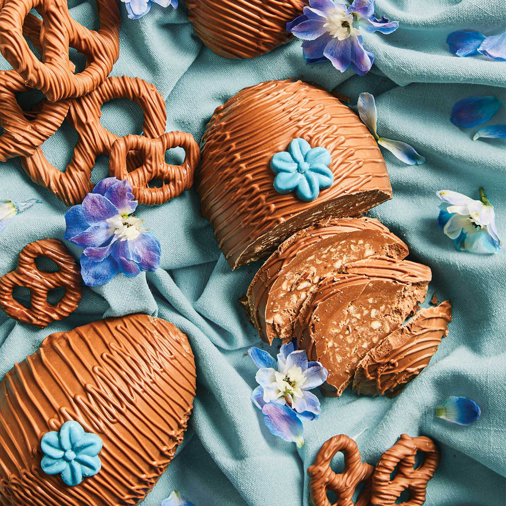 Salted Pretzel Meltaway Egg 8 oz.