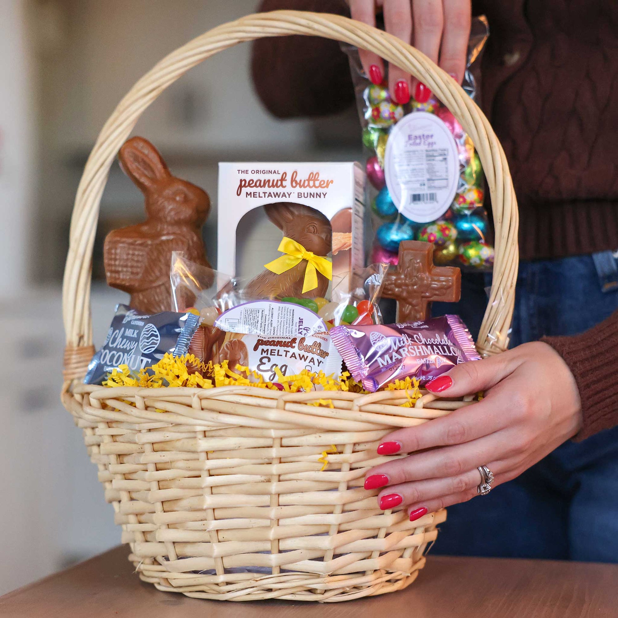 Easter Basket Large 65.25 oz.