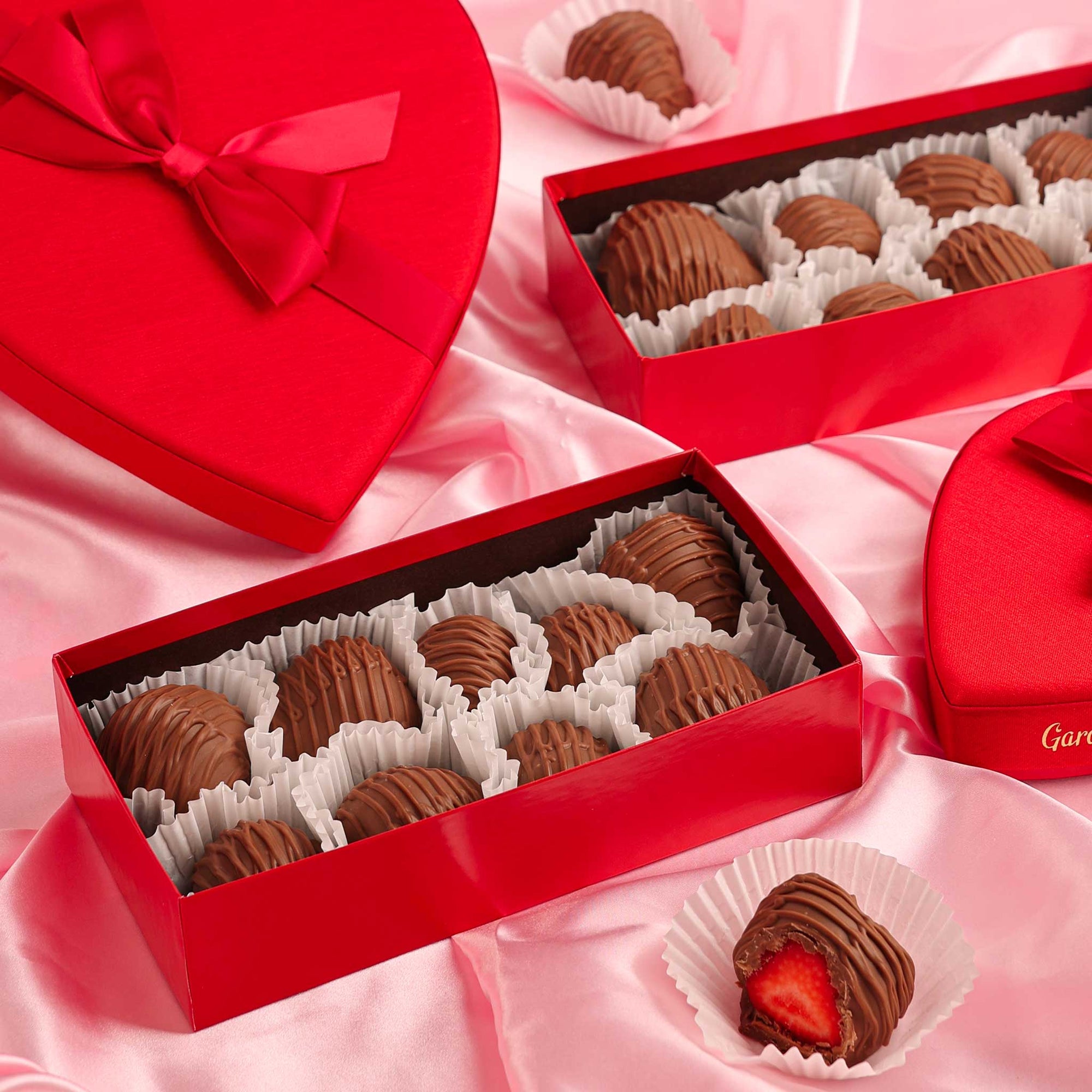 Chocolate Covered Strawberries Milk 16 oz.