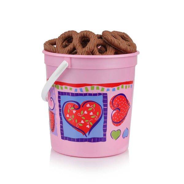 Valentine's Pretzel Pail Milk 16 oz.